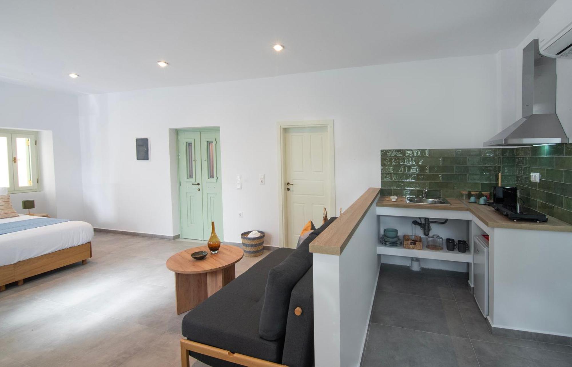 Chora Aegina'S Apartments Bagian luar foto
