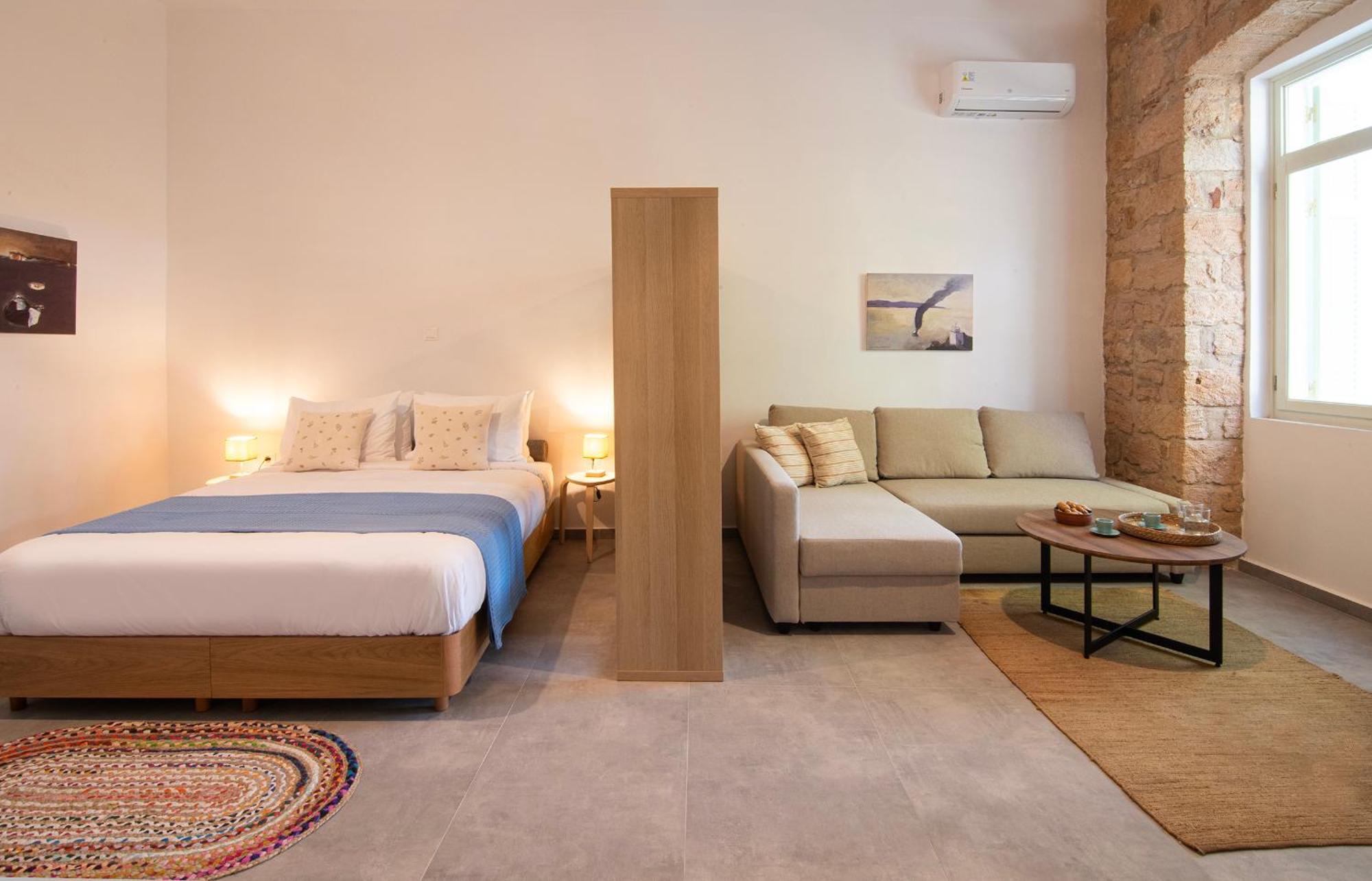 Chora Aegina'S Apartments Bagian luar foto